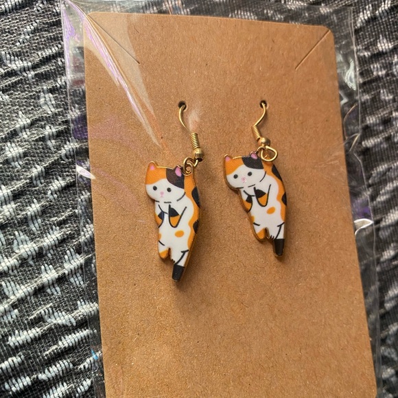 Hand Crafted Jewelry - Calico Cat Dangle Earrings